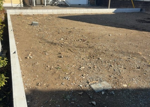 隣家の土地はどうなっているのか、生活利便施設が近くにあるのか、学校まで近いかなど、お客様のライフスタイルにあわせたイメージが重要です。また、近くにあると困る施設が近くにないかも確認するといいでしょう。
