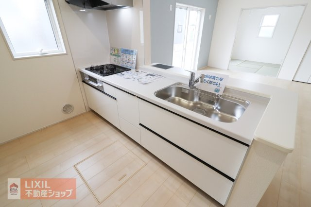 【その他設備】現地完成写真。使いやすい広めのシンク♪