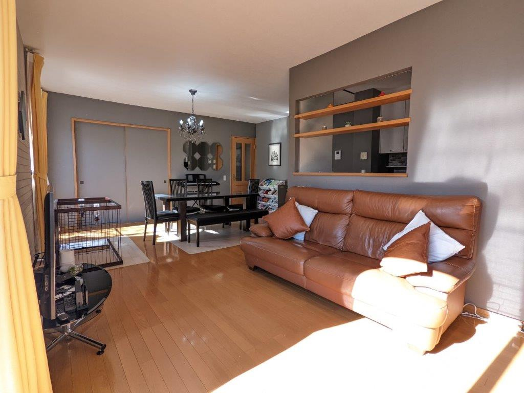 こちらをダイニングにしてもいいですね