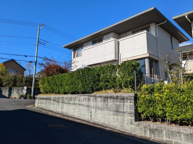 歩行者の視線が気にならないリビング