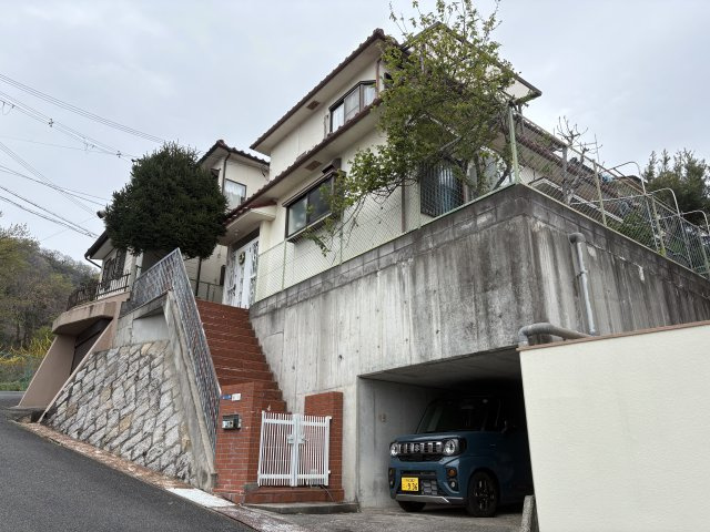 外観：327002247087