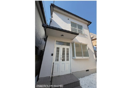 北区王子３丁目フルリノベーション戸建の外観