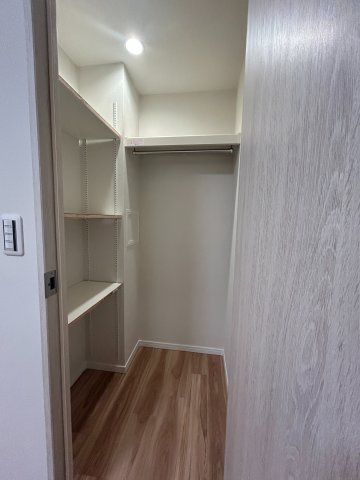 5.6帖洋室