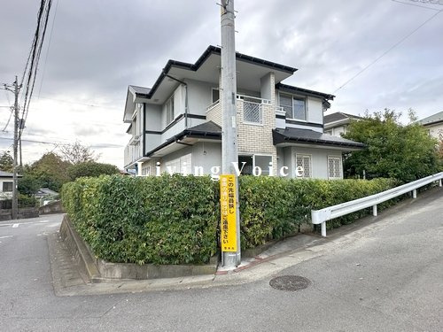 厚木市毛利台2丁目　中古一戸建て