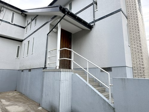 厚木市毛利台2丁目　中古一戸建て