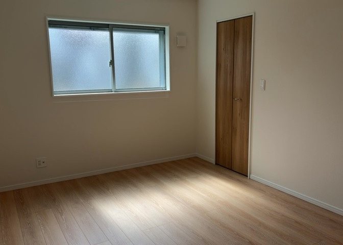子供が何人でも年齢によっては、受験時にしっかり壁のある個室があった方が良い場合もあります。難しい問題ですが、兄弟の人数や、性別や年齢差によって状況が異なりますので、数年後のこともしっかり考えましょう。