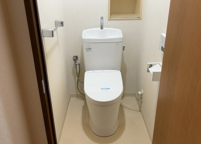 トイレは大きさや形、機能、抗菌性などが異なる多種多彩なタイプが各メーカーから出ています。それぞれに良さがあるため、事前にどういったタイプのトイレがいいのかをご家庭内で決めて、内見に行くといいでしょう。