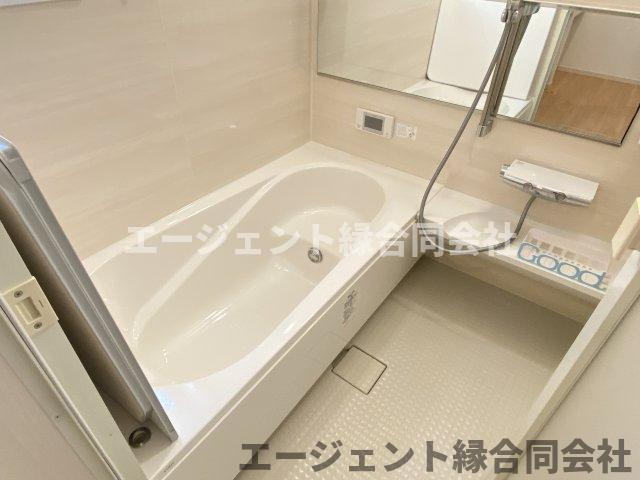 落ち着いた空間のお風呂です