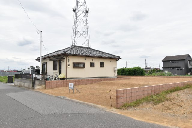 敷地約60坪・自由設計で夢のマイホームはいかがでしょうか・お好きなハウスメーカーで建築可能です！出羽小学校まで徒歩約9分(700ｍ)！お気軽にお問い合わせください！