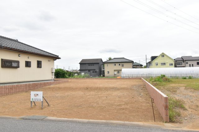 敷地約60坪・自由設計で夢のマイホームはいかがでしょうか・お好きなハウスメーカーで建築可能です！出羽小学校まで徒歩約9分(700ｍ)！お気軽にお問い合わせください！