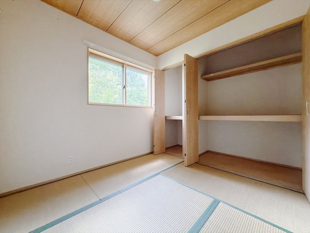 ■和室｜和室を書斎にしたり、冬にはコタツを敷いて家族みんなで年越しをするのもいいですね。家族みんなのお気に入りの空間になります♪