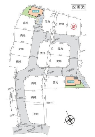 区画図は、土地の形状、境界、道路との関係を詳細に示す図面土地の正確な位置、面積、形状を把握し購入や建築計画の判断に不可欠です。区画整理や開発状況も示され、将来的な土地利用のイメージを掴む上でも重要。
