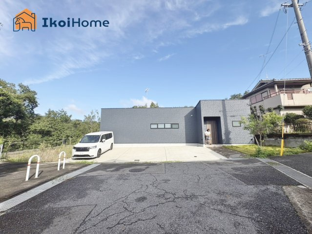 【ホームページに現地動画掲載中】●年中無休：当日予約可●前面道路は南東側幅員約5.4ｍでゆったり！
