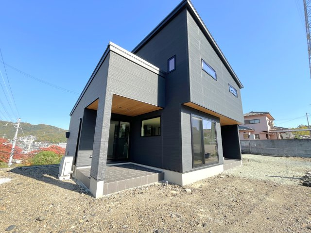 外観：328000611645