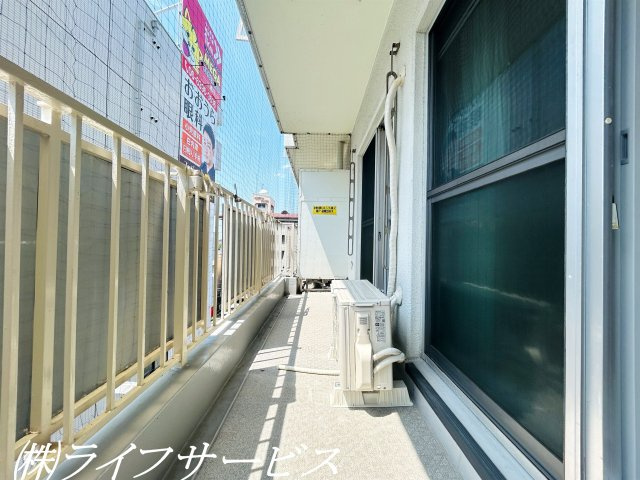 バルコニー／南向きのバルコニーにつき陽当り良好！