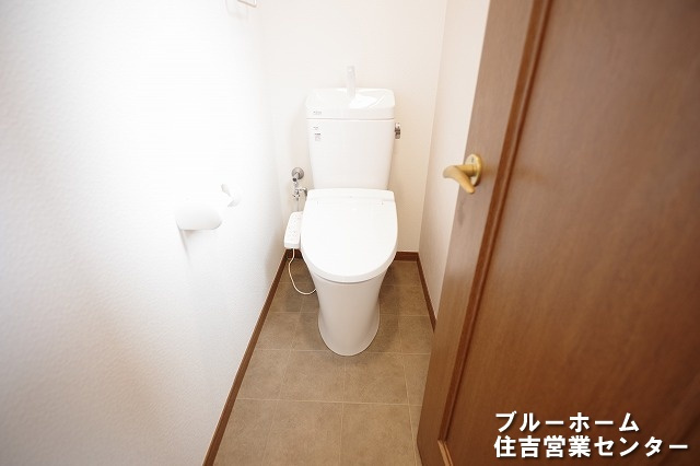 清潔感を保つ温水洗浄便座です！