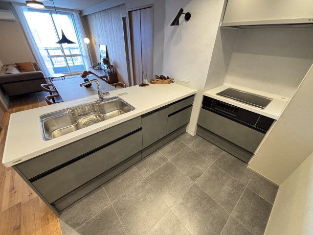 L字型のシステムキッチン
