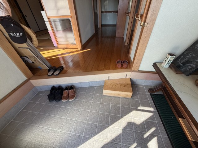 ゆったりとした玄関です