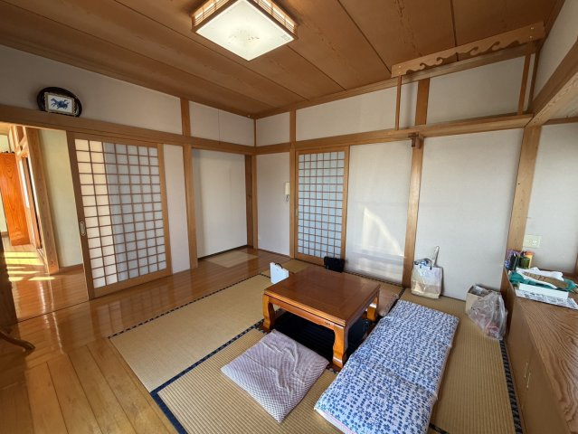 来客時にも便利な和室付き