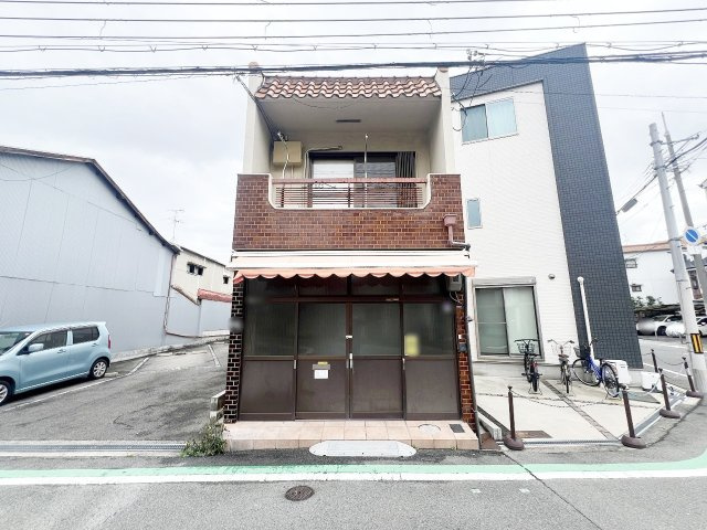 外観：327002178974