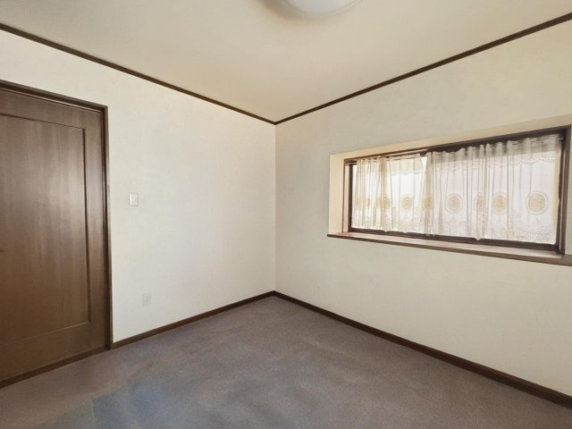 寝室にピッタリな洋室10帖