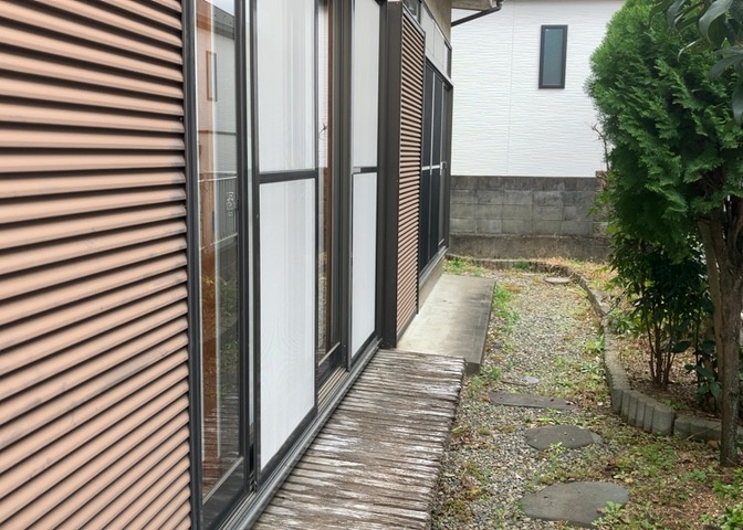 リビングの間取りの種類は大きくわけてリビングとダイニングが別になっているタイプ、リビングダイニング一体型です。どちらも一長一短ですので、家を選ぶ時はその両面をチェックして決めるようにしましょう。