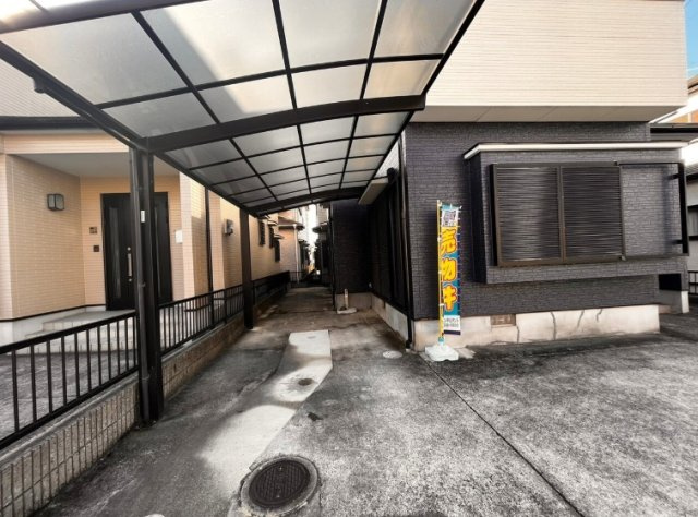 駐車場に車を止められます