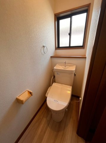 落ち着いたトイレです