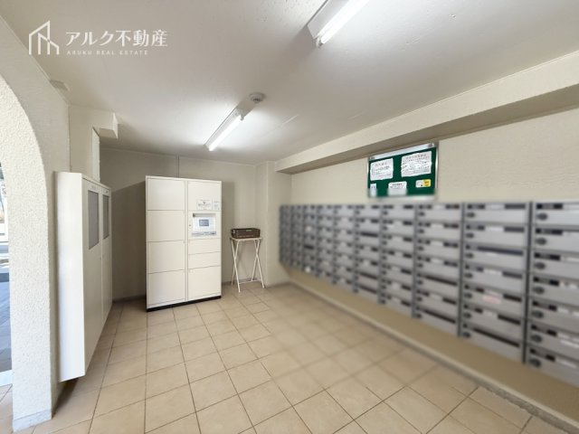 宅配ボックス