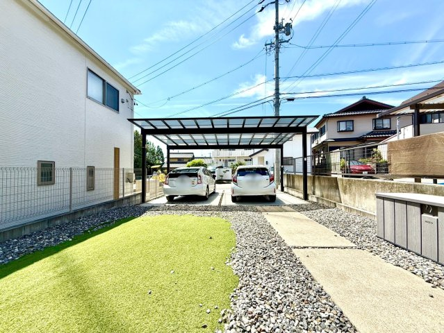 日進市浅田平子二丁目戸建　土地面積166.58？(50.39坪)　建物面積105.3？(31.85坪)　駐車場4台分有