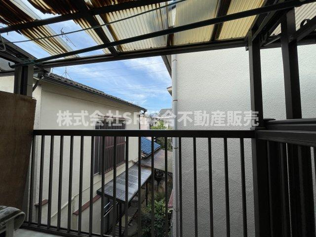 外からの目を気にせずに洗濯物が干せます！