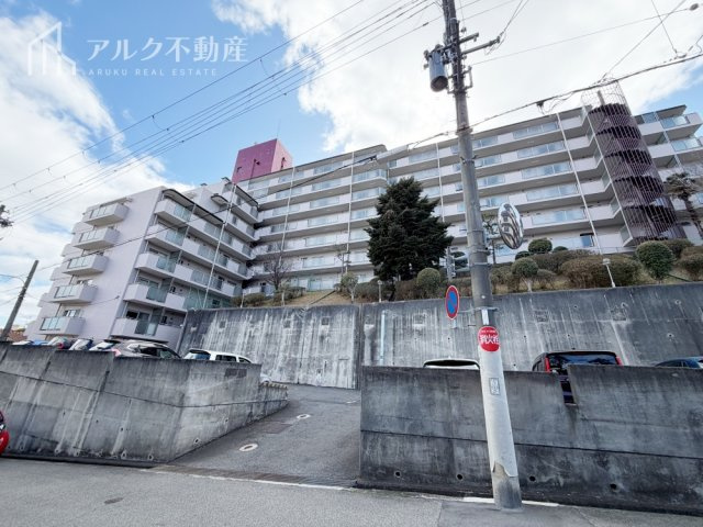 RC造地上11階建て