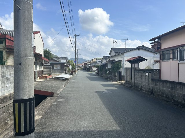 ]前面道路写真となります