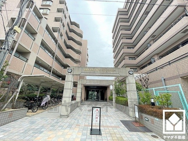 外観：328000617331