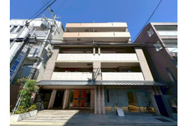 広々テラス付き2LDK角住戸 ペット可能 生活至便地 リソシエラグジェ御所南の外観