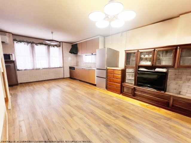 ※物件写真は一部、AIによる画像処理を行っており家具や備品が削除されております。現況とは異なることをご承知ください。