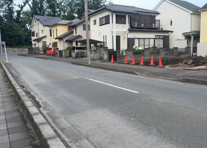 家を建てる前提で土地を探している場合、地盤の丈夫さは譲れない条件の一つです。地盤が脆弱だと追加工事が必要となります。また、過去に地盤沈下や液状化現象を起こした土地は、できるだけ避けた方がいいでしょう。