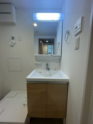 新調された洗面化粧台で気持ちよくお使いいただけます！