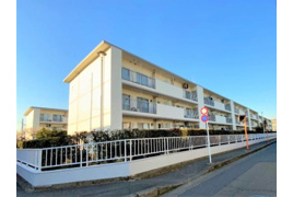 立川羽衣町住宅2号棟の外観