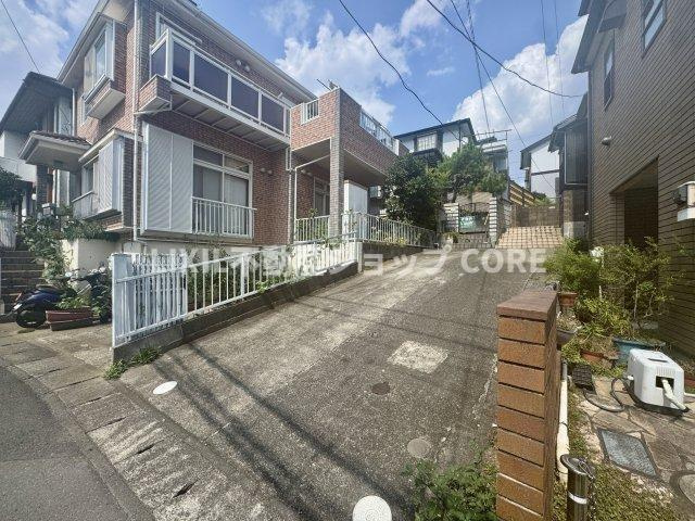 周辺環境・街並など、資料には掲載していない情報が現地にはたくさんございます。是非ご確認下さい。　