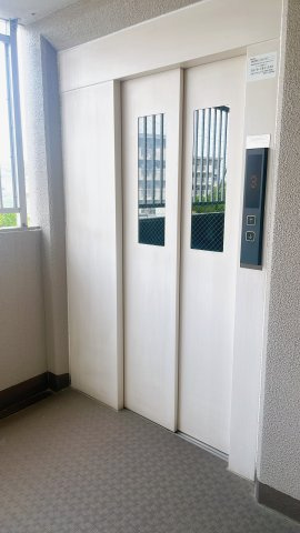 4階建てですがエレベーターあります！
