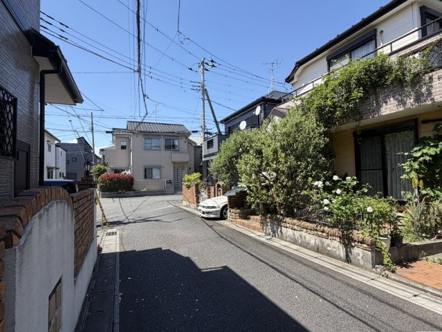 ※CG加工でナンバープレート等を消しております。