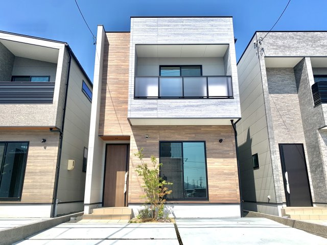 外観：322000557782