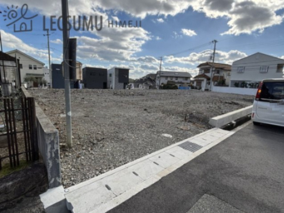 外観：328000606851