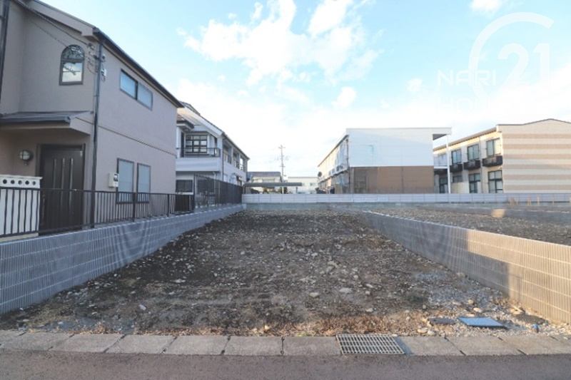 外観：313004684712