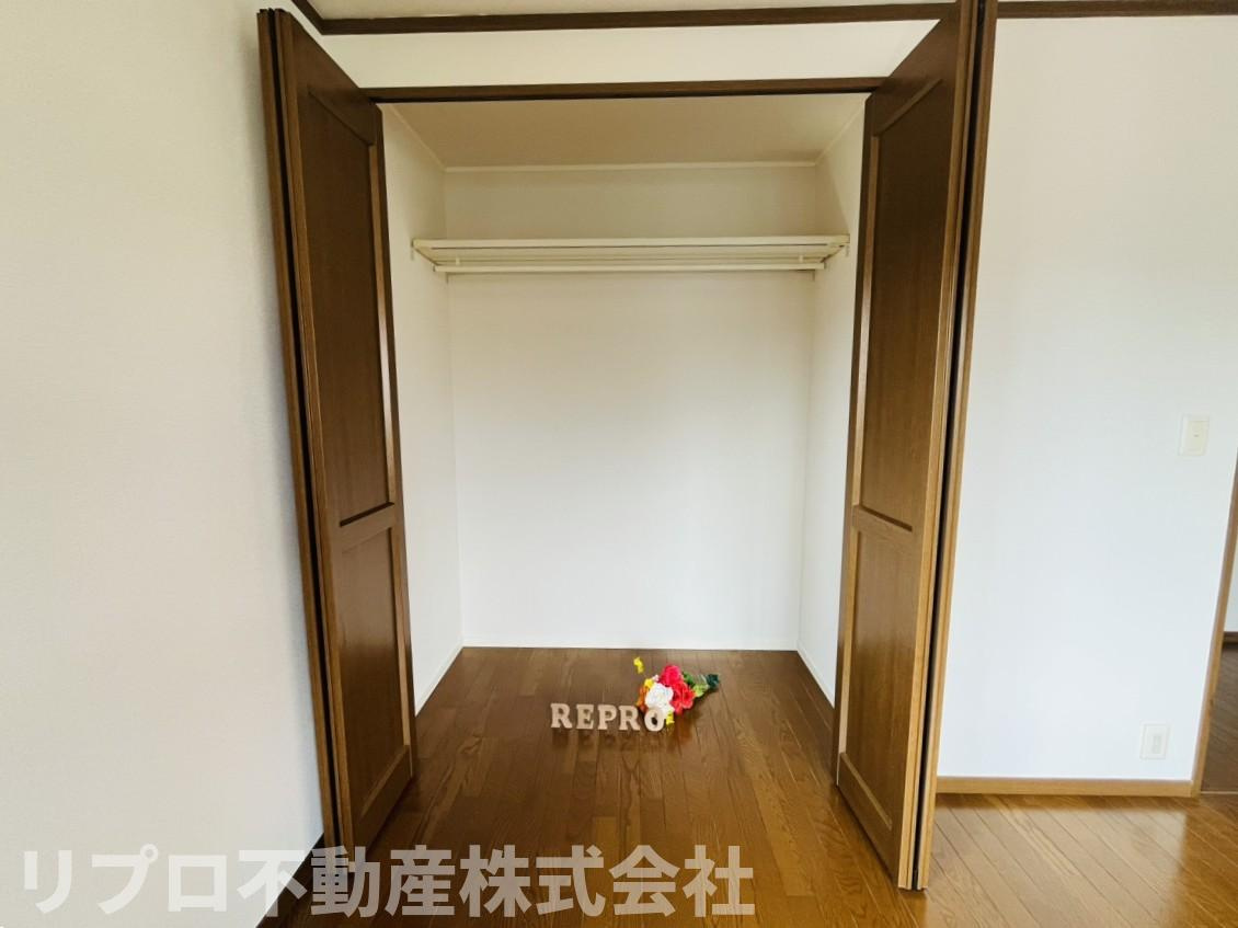 2階洋室のクローゼット