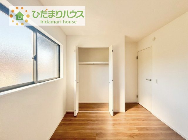 全室にクローゼットが付いていて、お部屋の住空間もスッキリ広々使えそうです(^^)