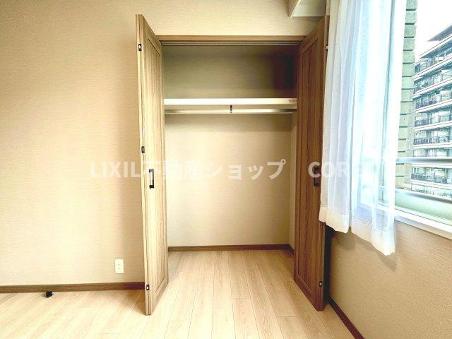 各居室にはクローゼットが備え付けられており、居室の広さを有効に使えます。