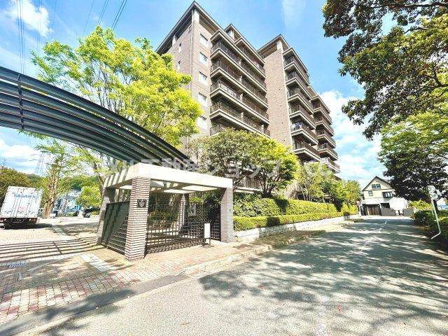 閑静な住宅地で子育て家族にピッタリ。ゆとりある住環境が整っています。