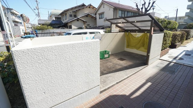ゴミステーション